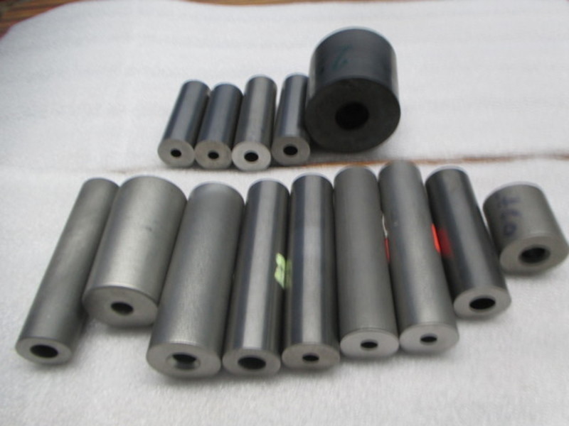 Bujes de Carburo de Tungteno.